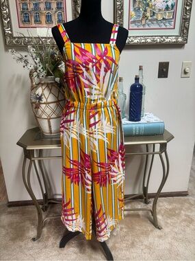 Sleeveless Yellow Striped Tropical Palm Leaf Backless Jumpsuit/ Romper Size S